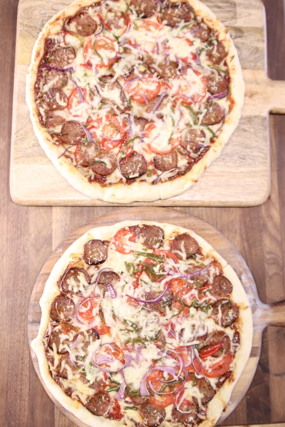 2 grilled supreme pizzas