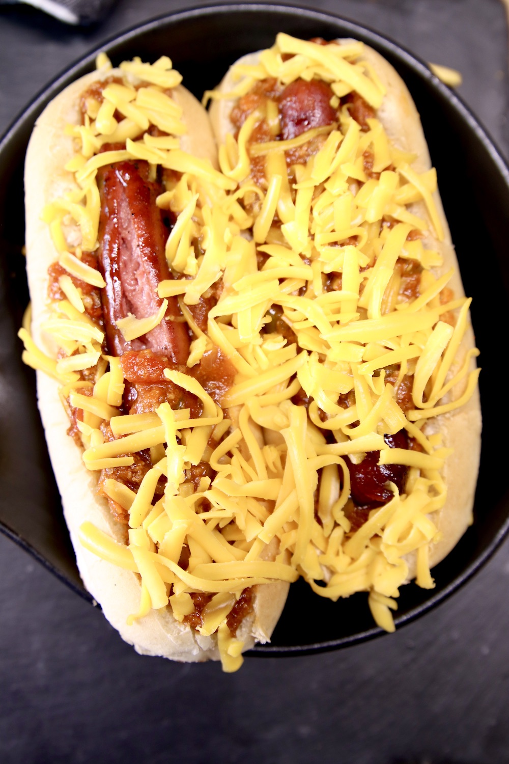 2 Cheese topped chili dogs