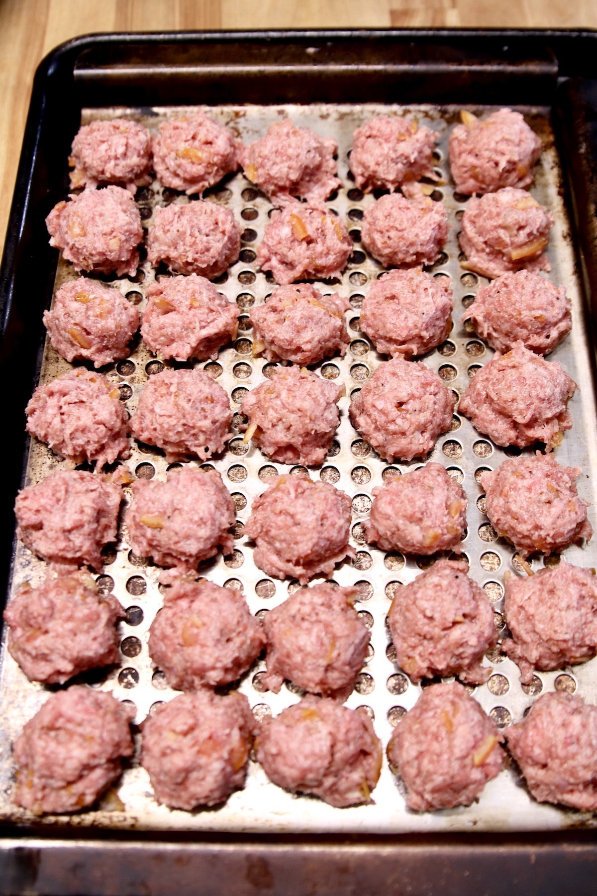 meatballs on a grill pan