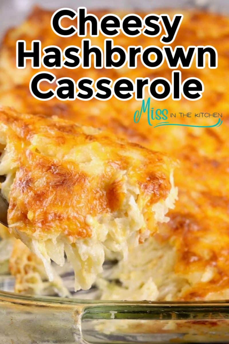 Scoop of hashbrown casserole with text overlay.