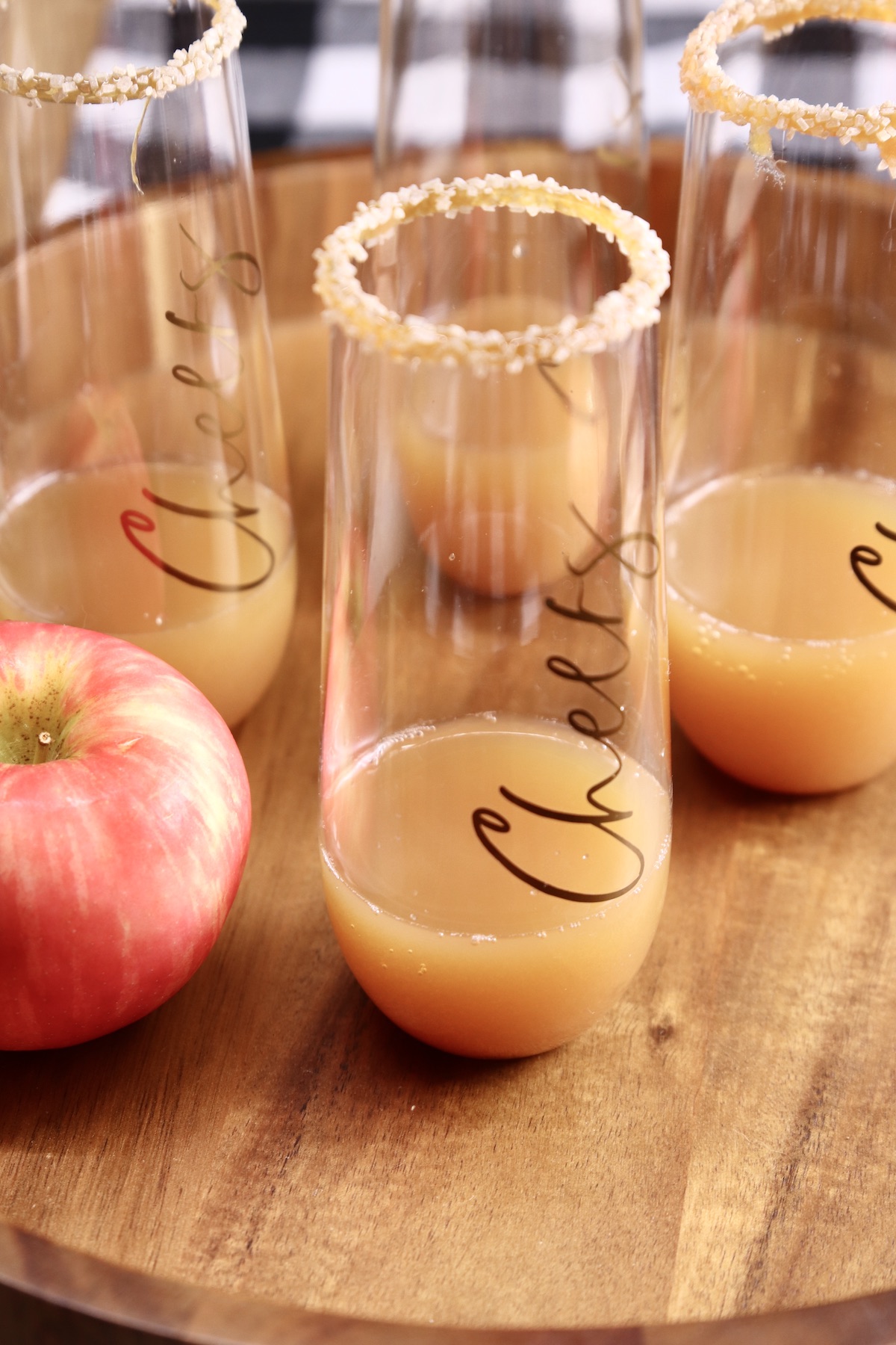 champagne flutes with apple cider